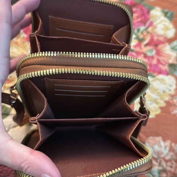 Cute brown Boho crossbody purse faux leather phone holder bag - Picture 6 of 11